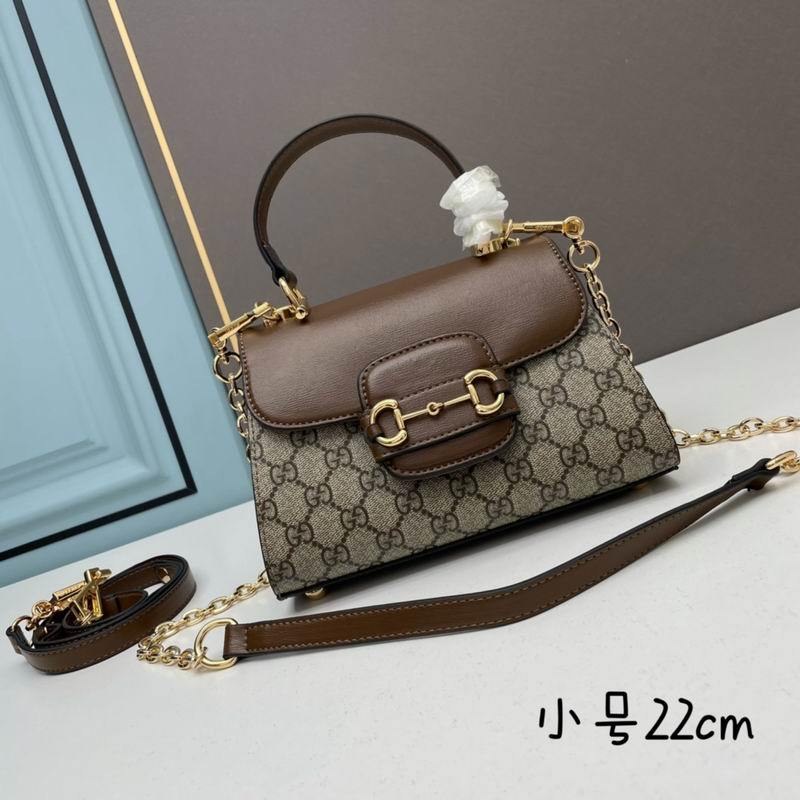 Gucci Handbags 862